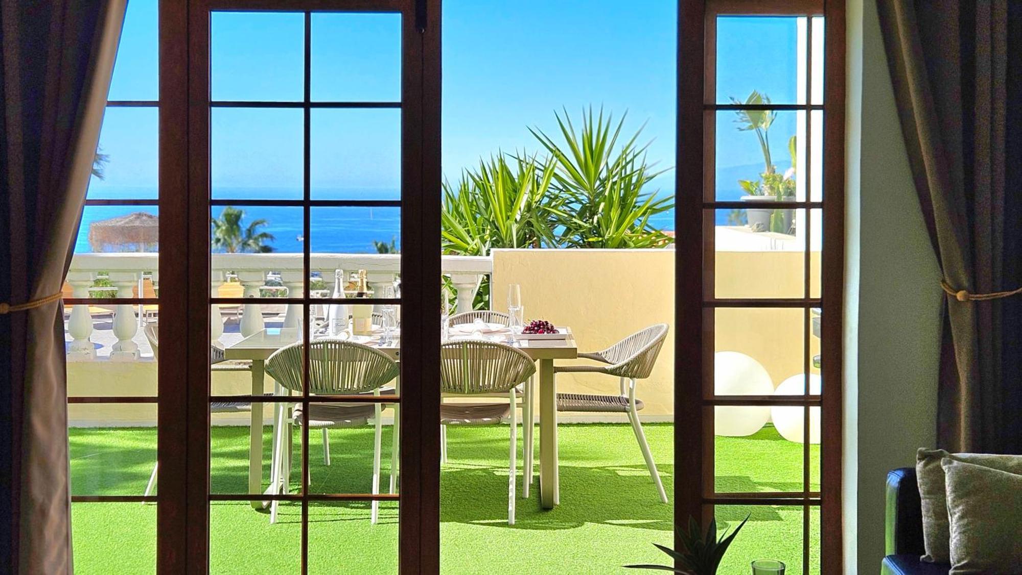 אדחה Paulmarie Apartment Ocean View מראה חיצוני תמונה
