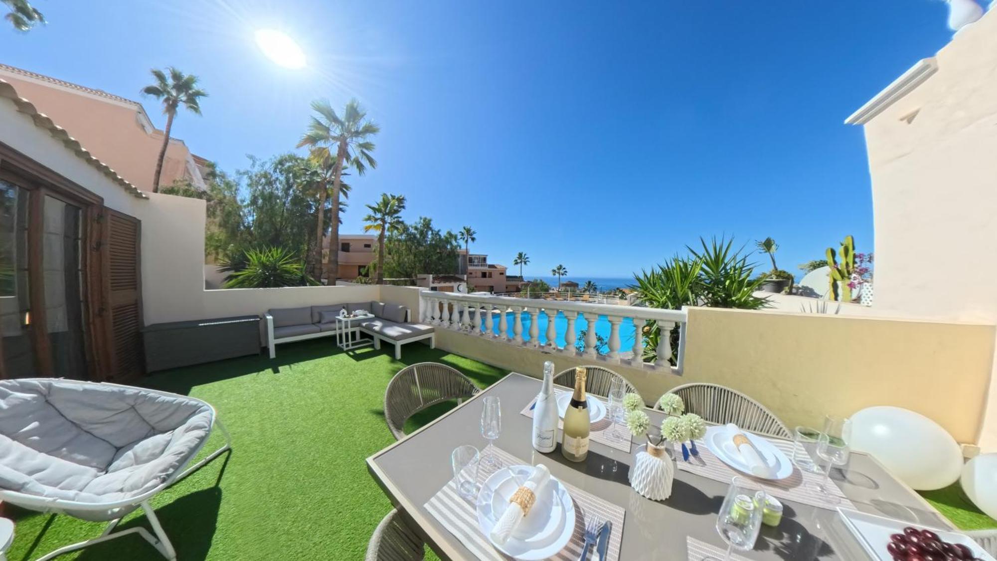 אדחה Paulmarie Apartment Ocean View מראה חיצוני תמונה