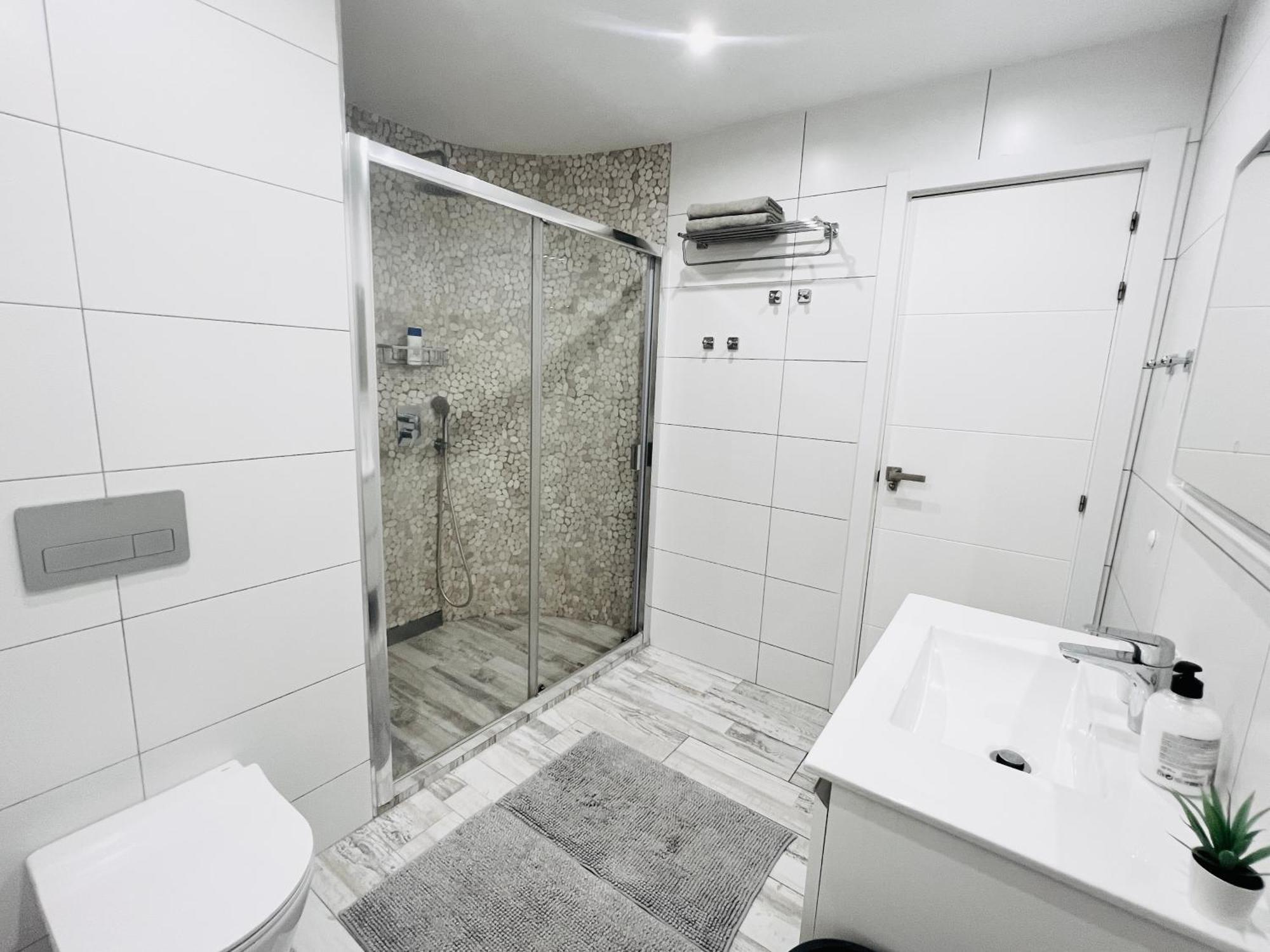 אדחה Paulmarie Apartment Ocean View מראה חיצוני תמונה